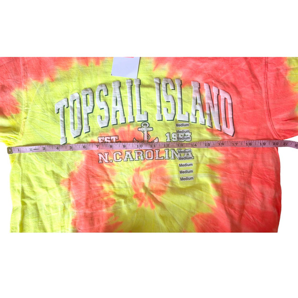 🛍️ Topsail Island North Carolina Tie Dye Shirt Womens Size M NWT - Picture 4 of 6